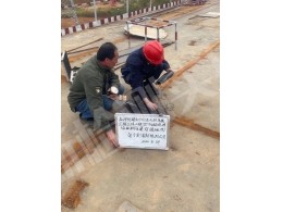 云南，紅河州建水至元陽高速公路土建工程，螞蝗塘匝道鋼箱梁焊縫檢測(cè)現(xiàn)場(chǎng)作業(yè)